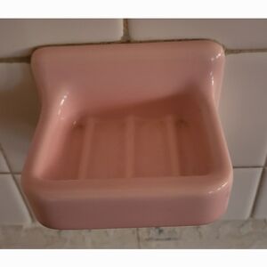 Vintage 1950's pink ceramic soap dish.